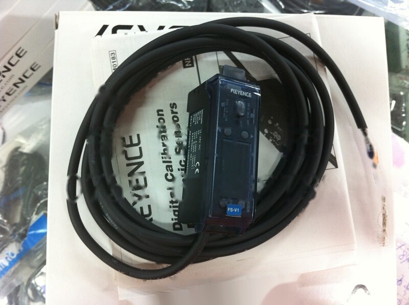 1pc new KEYENCE FS-V1