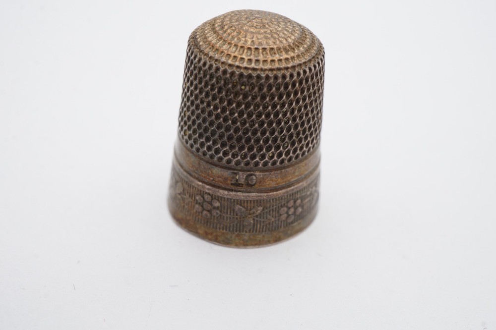 Vintage Sterling Silver Thimble Size 10