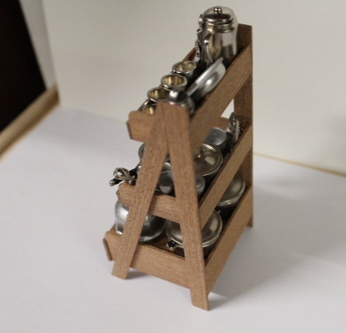 DOLLS HOUSE MINIATURE = HANDCRAFTED PAN STAND