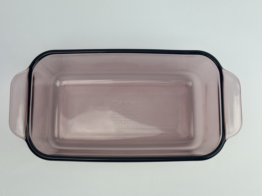 Pyrex 213-R Cranberry Rectangular 10 3/8” Casserole Loaf Pan 1.5 Qt/1.5L