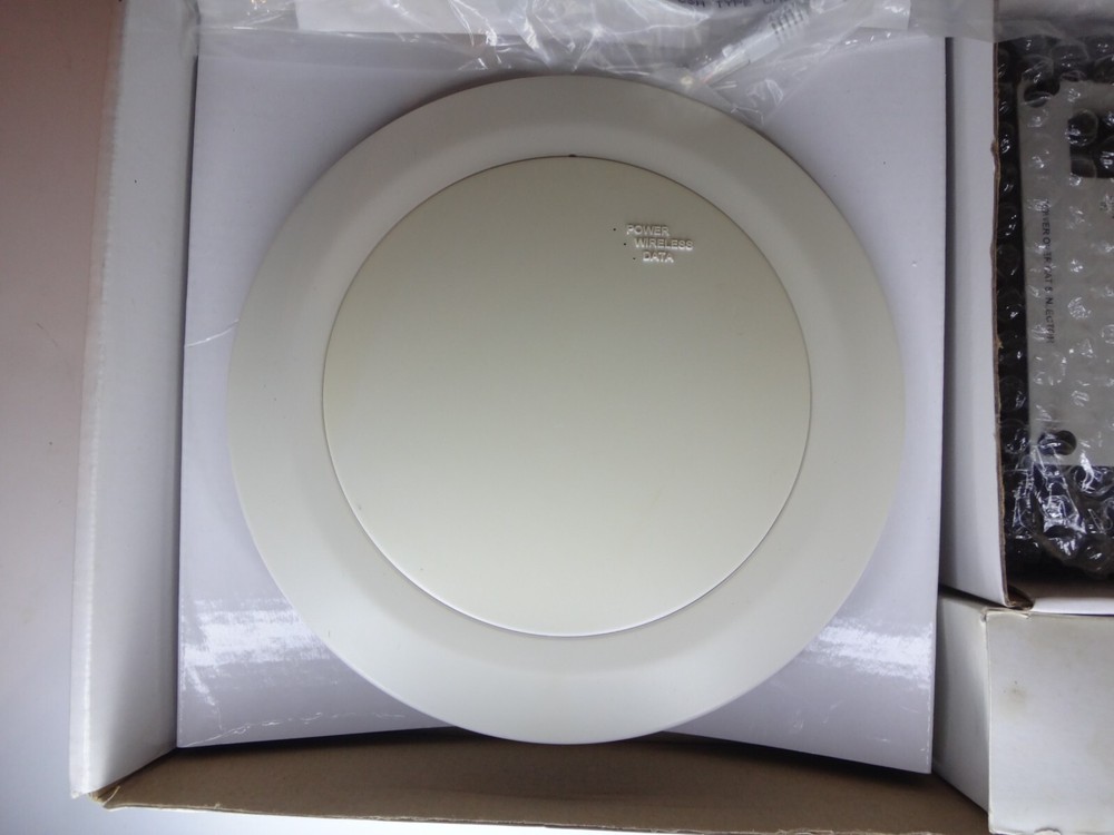 Legrand on-Q Ceiling / Wall Wireless Access Point WiFi Extender Cat5e 364887-01