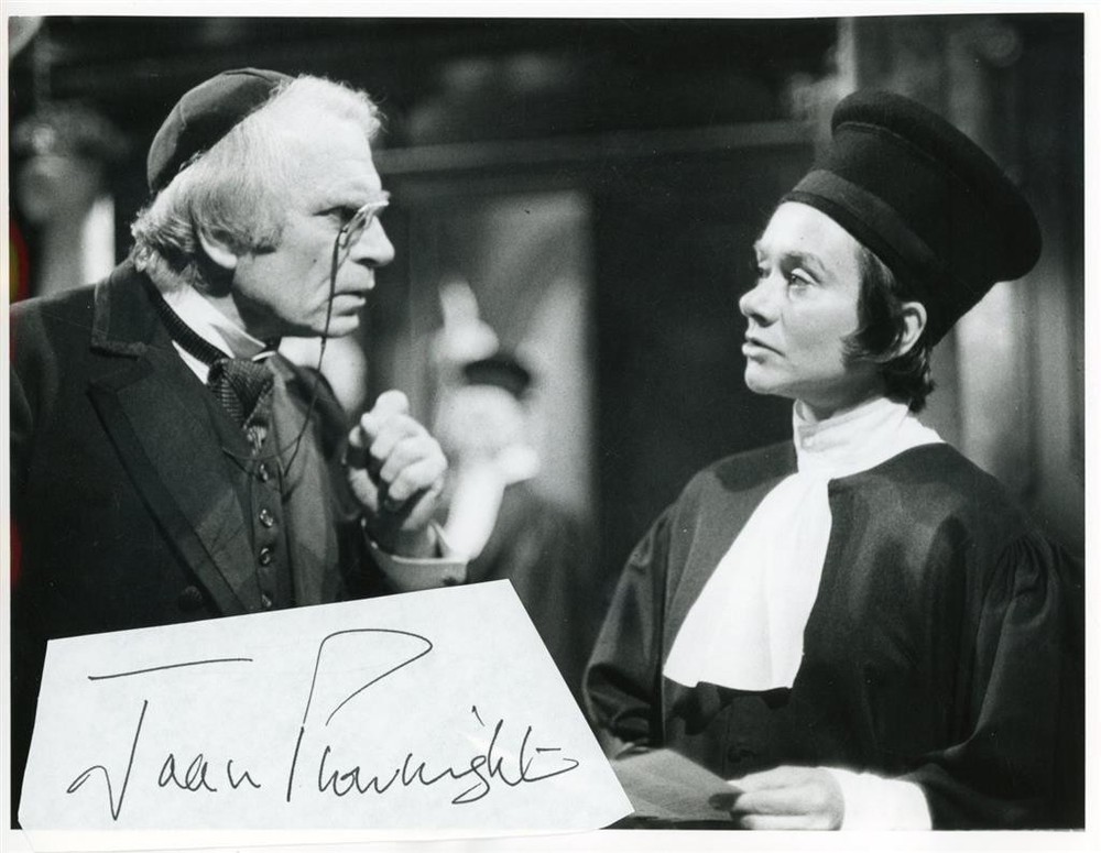 Joan Plowright- Clipped Signature