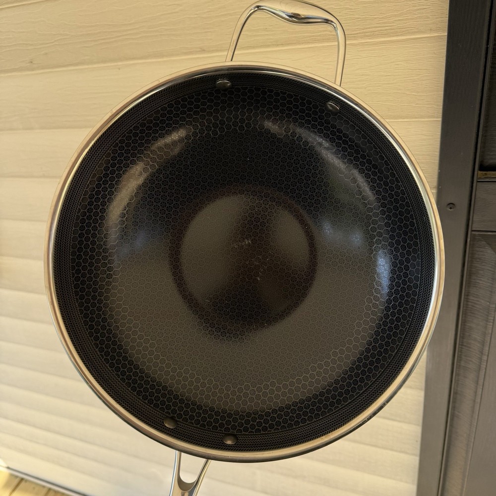 Hexclad Hybrid Cookware 8 Piece Set Preowned Great Condition