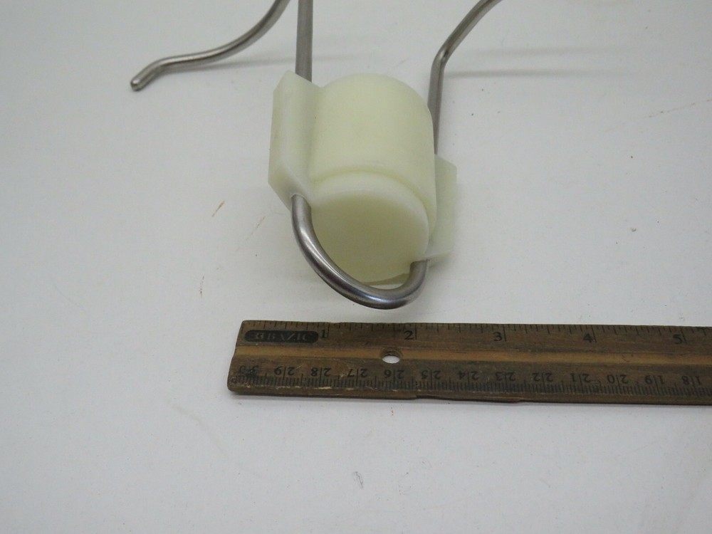 Laboratory Lab 2-Arm Hanger Holder