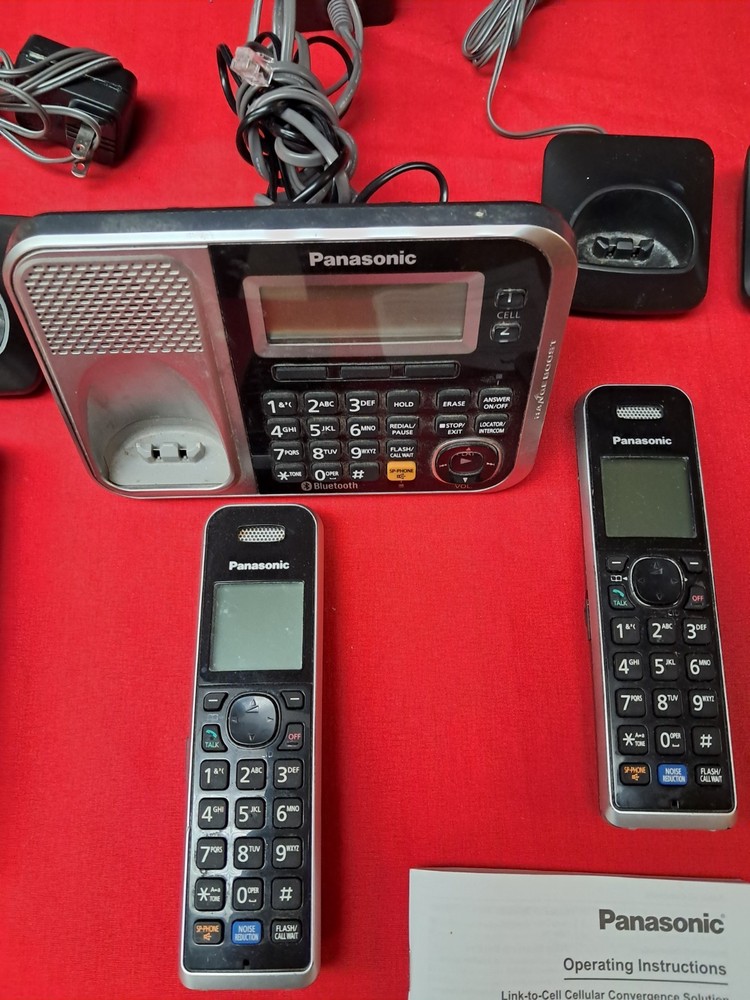 Panosonic Cordless 5 Phone System with Digital Answering System