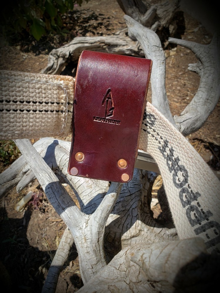 Ironworker Tool Holder