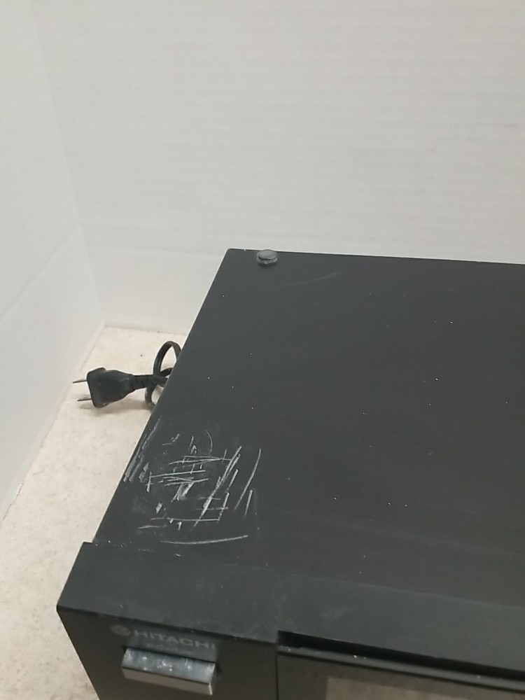 Hitachi D-E17 Cassette Tape Deck HiFi Separates - Powers On Needs Work