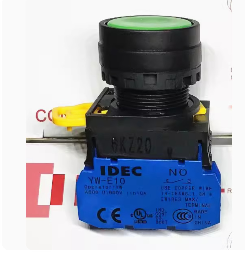 1PC New IDEC Push button switch YW1B-M1E10R 1NO red #LL
