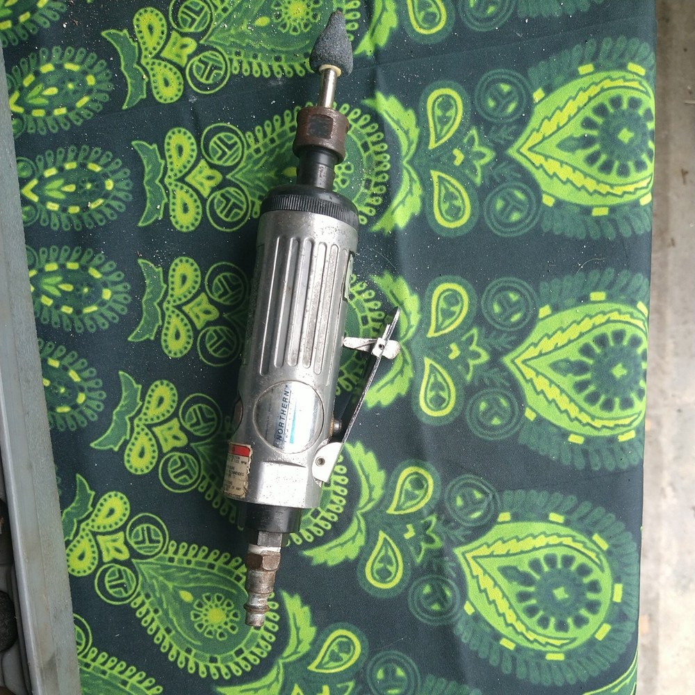 Northern Industrial Air Tools Pneumatic Tool Set