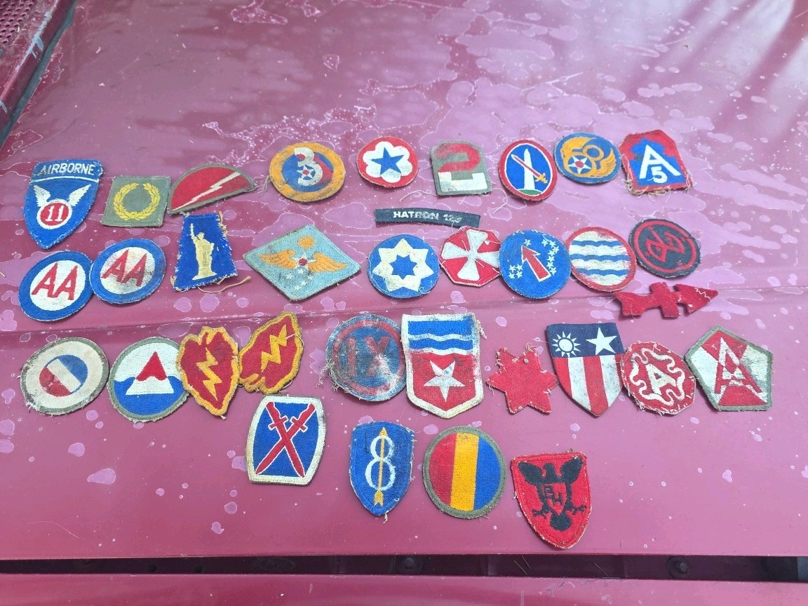 Lot Of 34 Military WW2 Patches WWII PATCHes. Lot