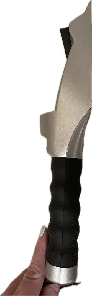 Fortune 8 12V Heated Ice Scraper Lighted NEW