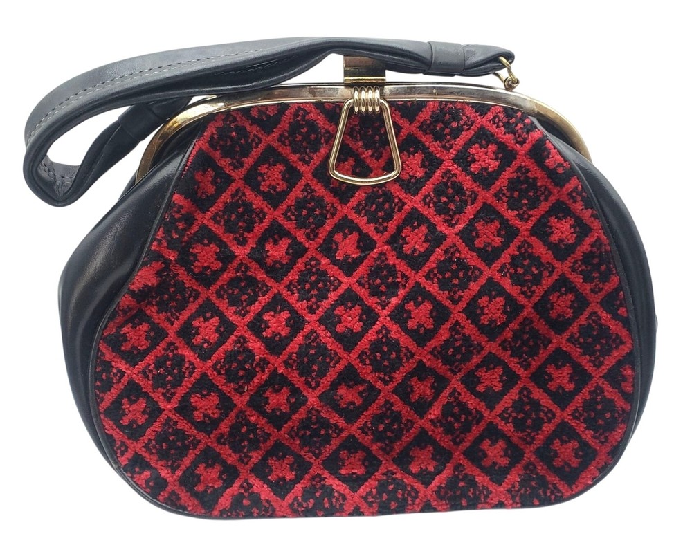 Red Black Diamond Pattern Purse Snap Clasp Handbag Gold Frame Vintage