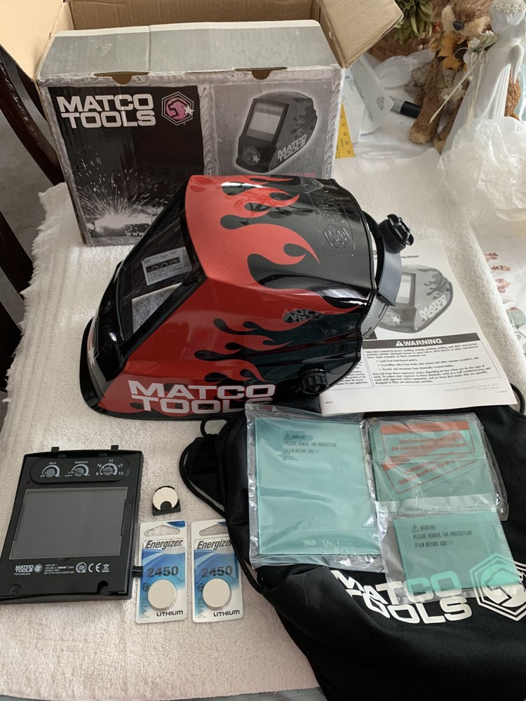 Matco Tools Auto Darkening Solar Powered Four Sensor Welding Helmet