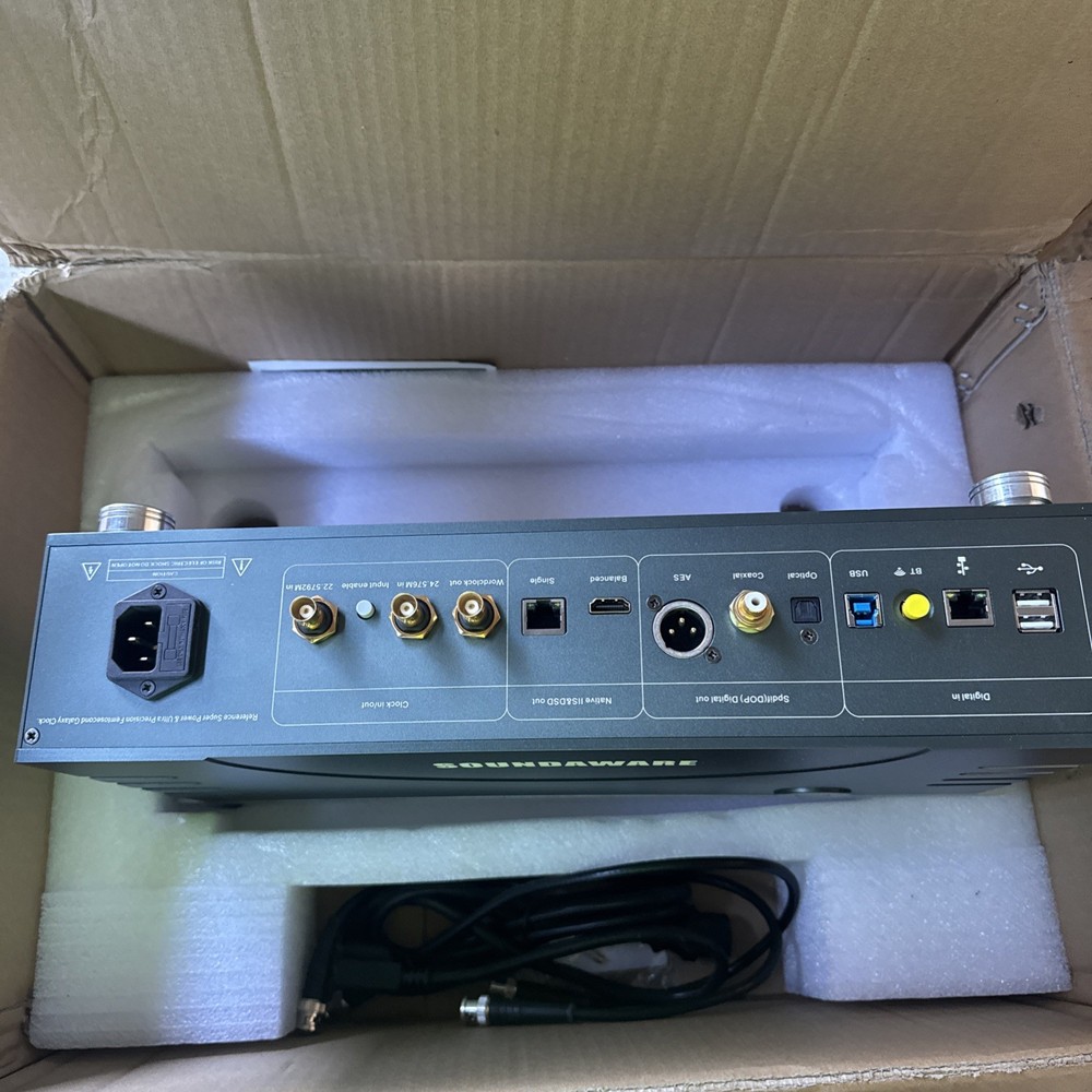 Soundaware D300REF Reference Level Next Generation PCM&DSD Digital Music Network