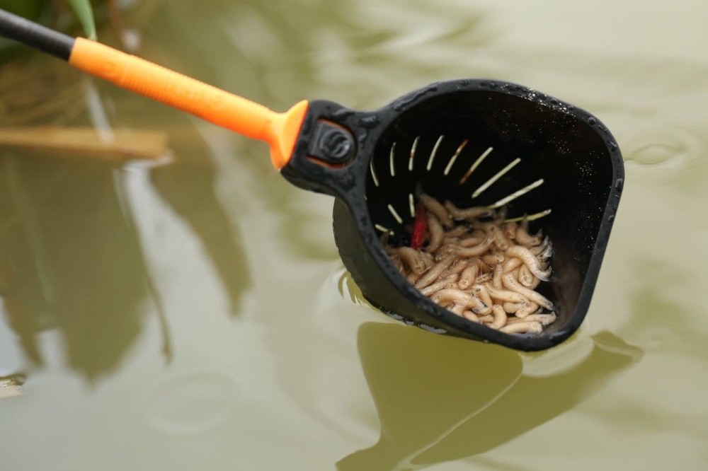 Guru Rapid Release Pole Cups -