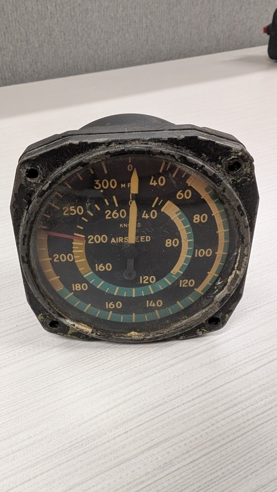 Airspeed Indicator P/N: 22-695-04