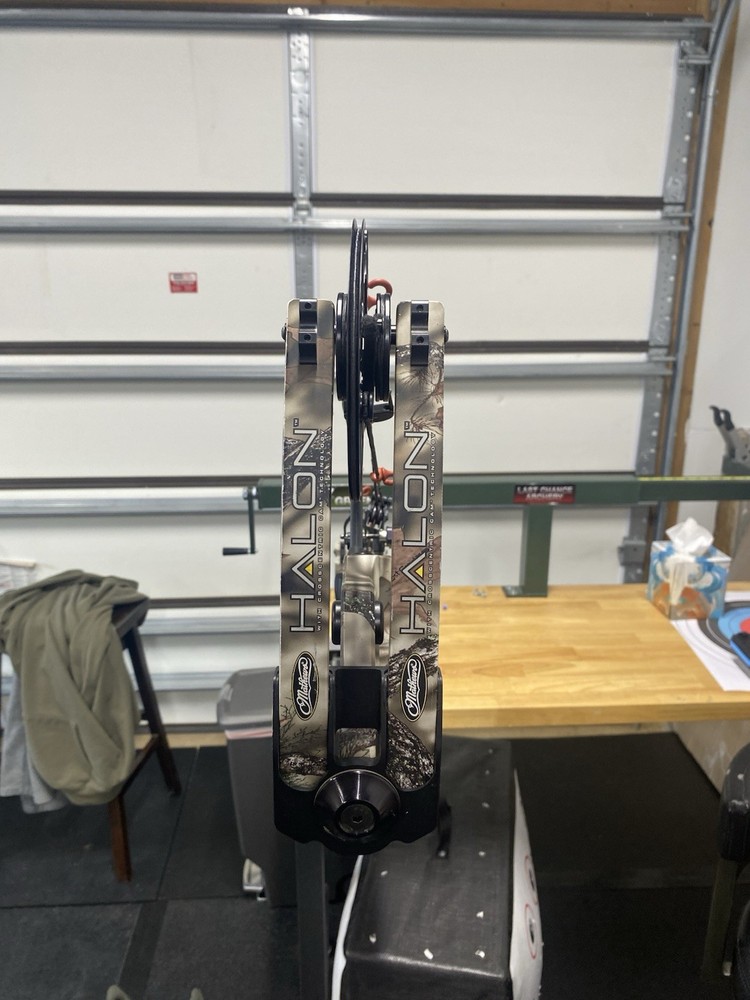 Mathews Halon 6 70# 28” draw