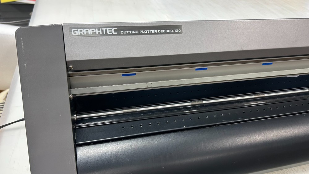 Graphtec CE6000-120 Plus, 48” Plotting Cutter for table top