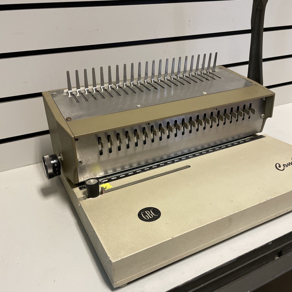 General Binding Corporation GBC Combo Binding Machine Model 222-KM