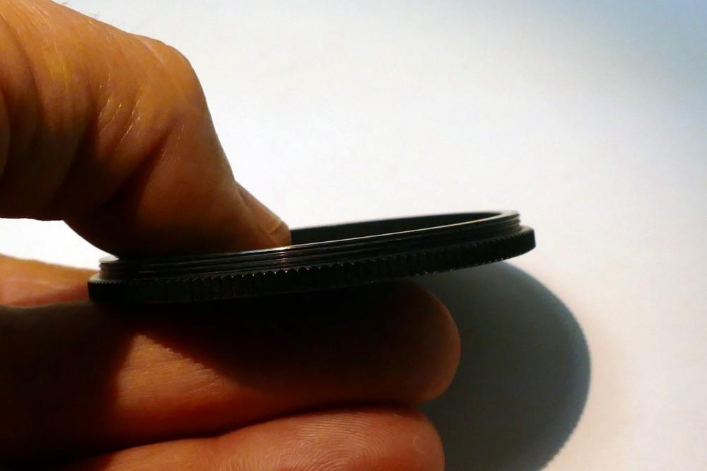 plastic 58mm Lens Front Cap screw in type threaded