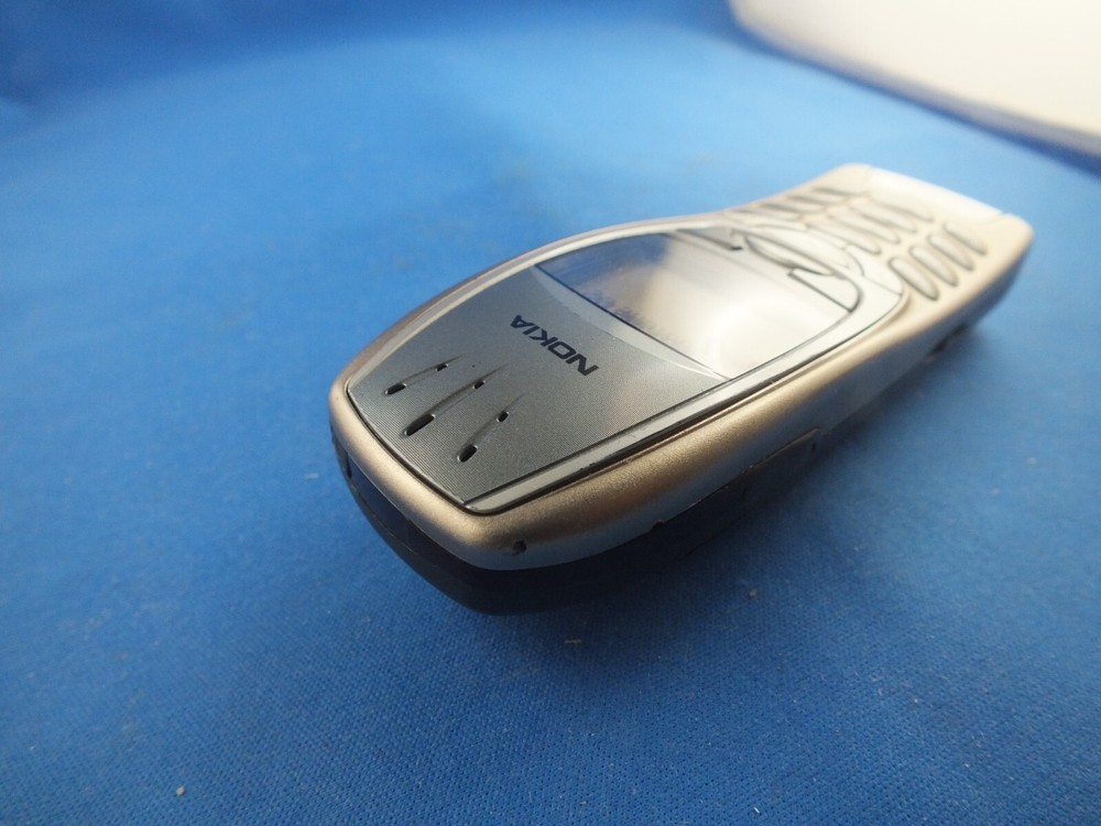 Mercedes Benz W211 Mobile Phone Genuine Nokia ONLY O2 EPLUS W211 E CLASS