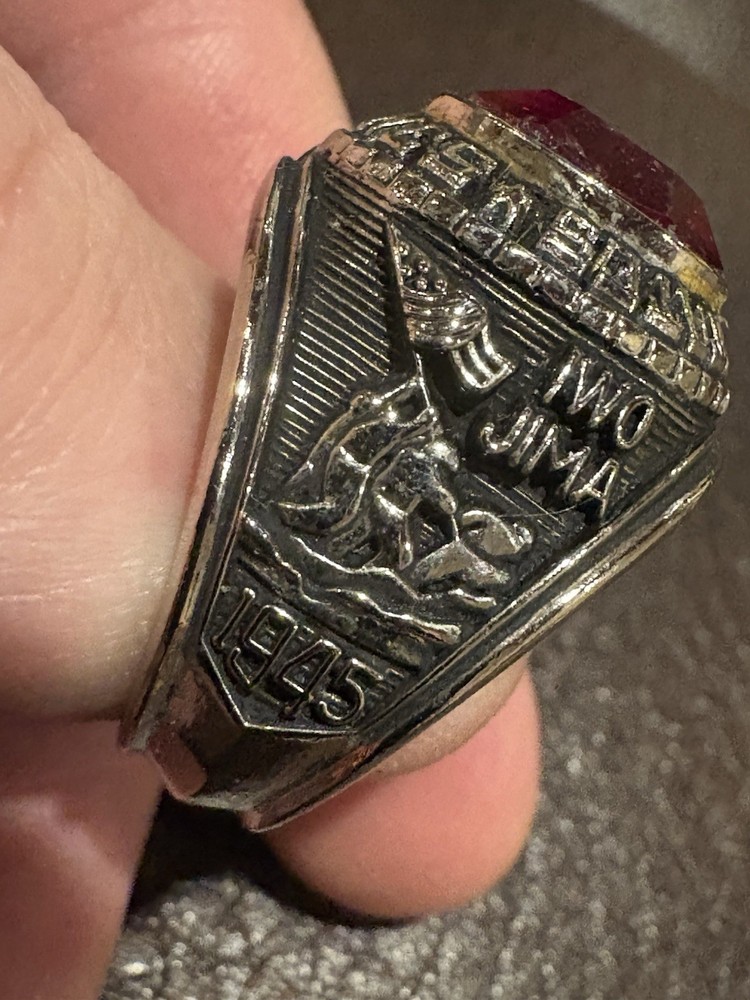 US Marines Corps Ring Size 9.5