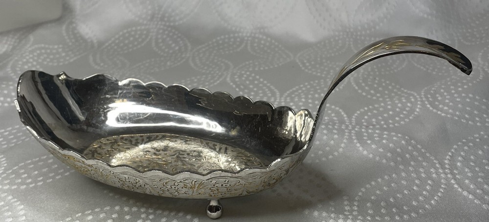 Vintage Etched Handled Dish Silver Plate Brass "World Gift Z.Y. India"