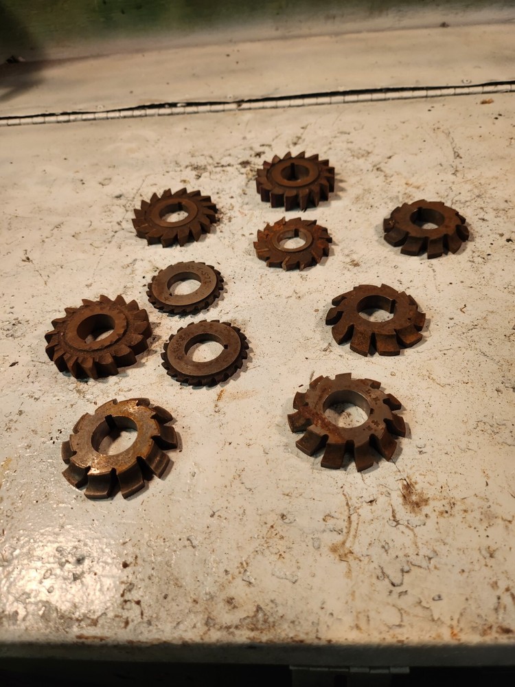 MILLING MACHINE CUTTERS