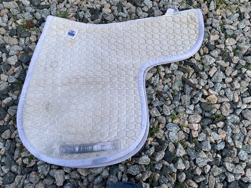 Mattes Size Medium Saddle Blanket