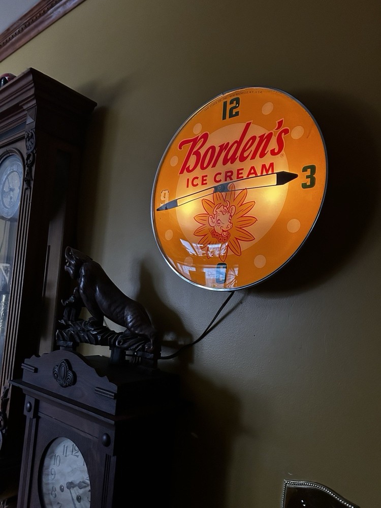 Vintage Borden's Ice Cream Advertisement Clock