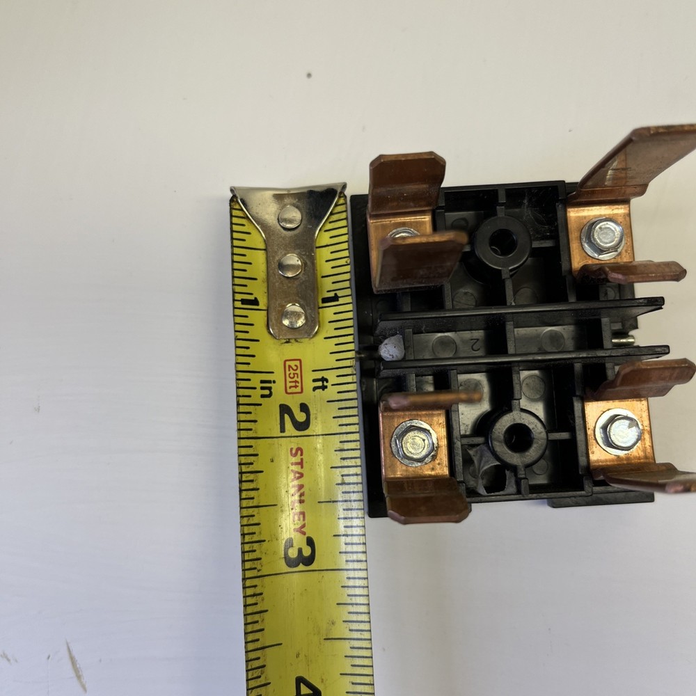 Unknown fuse holder pull out Lot Of 2