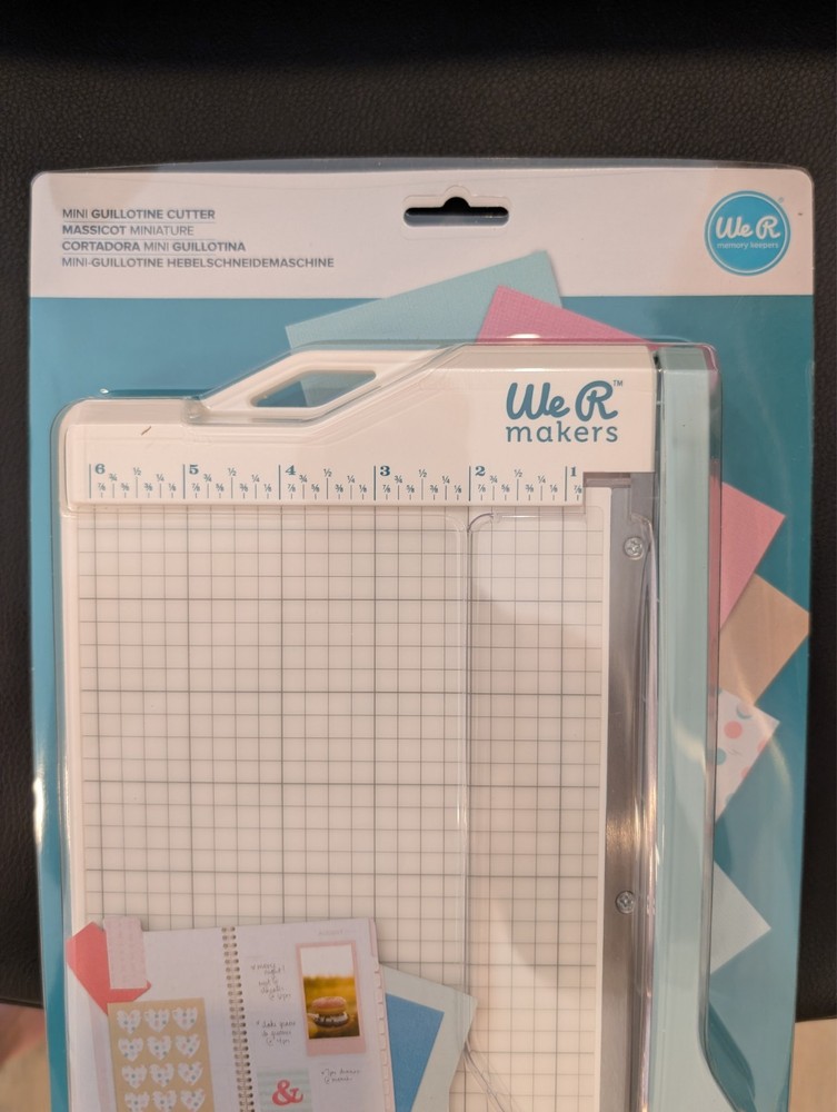 We R Memory Keepers Mini Guillotine Paper Trimmer
