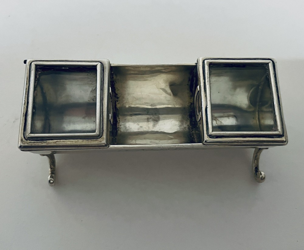 Antique Victorian Solid Sterling Silver Double Stamp Trough Box Chester 1885