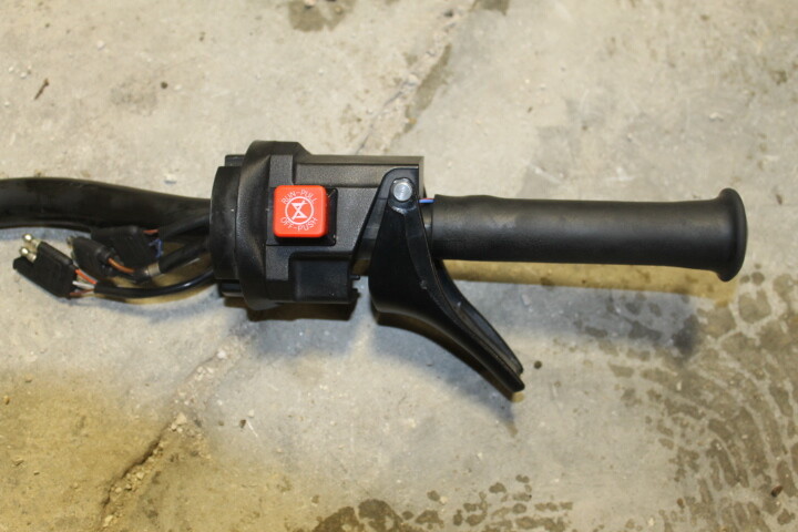 1998 POLARIS RMK 600 HANDLEBARS HANDLE BARS #17471