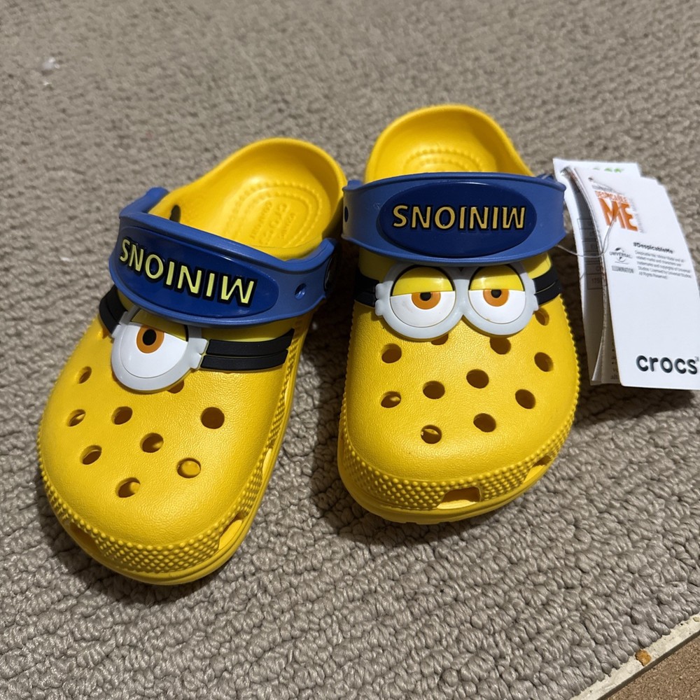 Crocs Minions kids Size C13