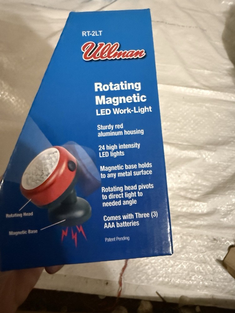 Ullman RT-2LT Rotating Magnetic LED Work Light New In Package