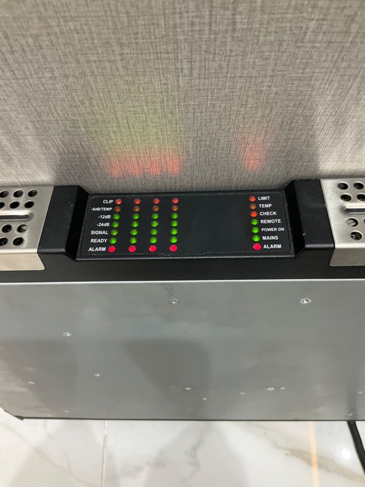 POWERSOFT QUATTROCANALI 1204-DSP+ PROFESSIONAL AUDIO AMPLIFIER