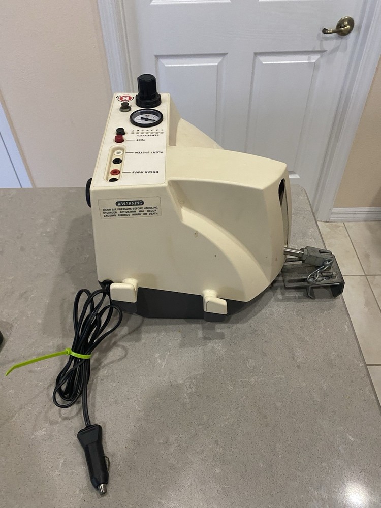 BRAKE BUDDY Classic auxiliary braking system Main unit Only- READ