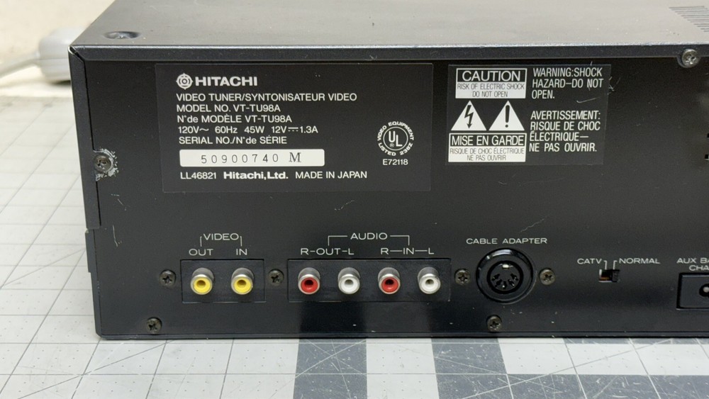 HITACHI VT-TU98A PORTADECK VIDEO SYSTEM TUNER ONLY POWERS ON - REST UNTESTED 🔥
