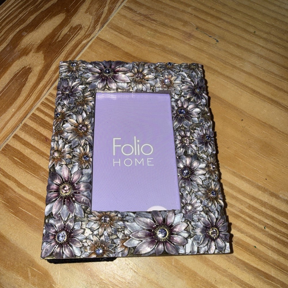 Folio Home Genuine Austrian Crystals Frame Made Of Cast Iron
