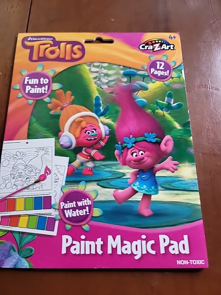 TROLLS FUN TO PAINT 12 PAGE MAGIC PAINT PAD ST5