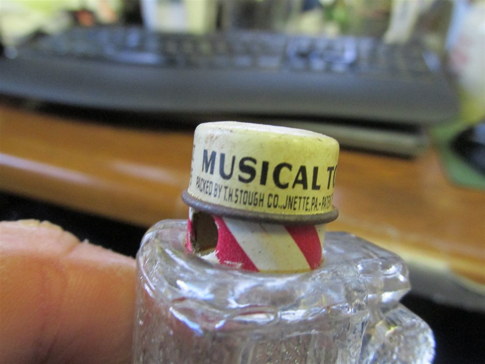 1950s TRAIN ENGINE Musical Toy STOUGH E3S Glass CANDY CONTAINER E&A 490