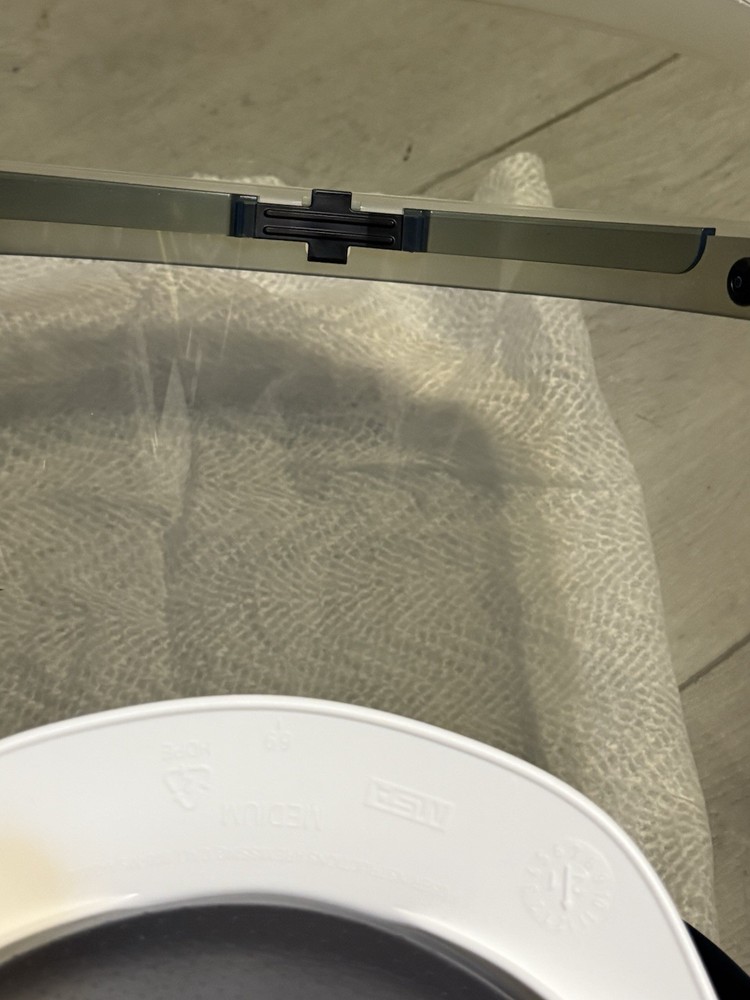 ARC GUARD FACE SHIELD & HELMET-HAT MSA SIZE MEDIUM NEW