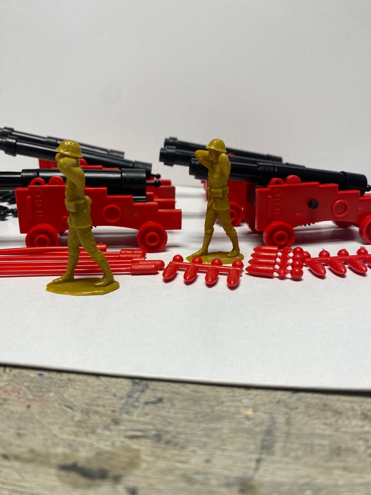 MPC Reissue Naval Cannon (black/red) - Includes six cannons approx 1/32 Scale