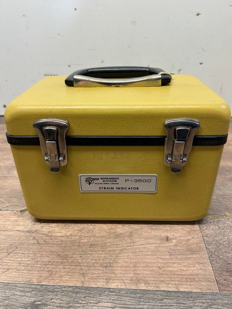 Vishay Strain Indicator P-3500