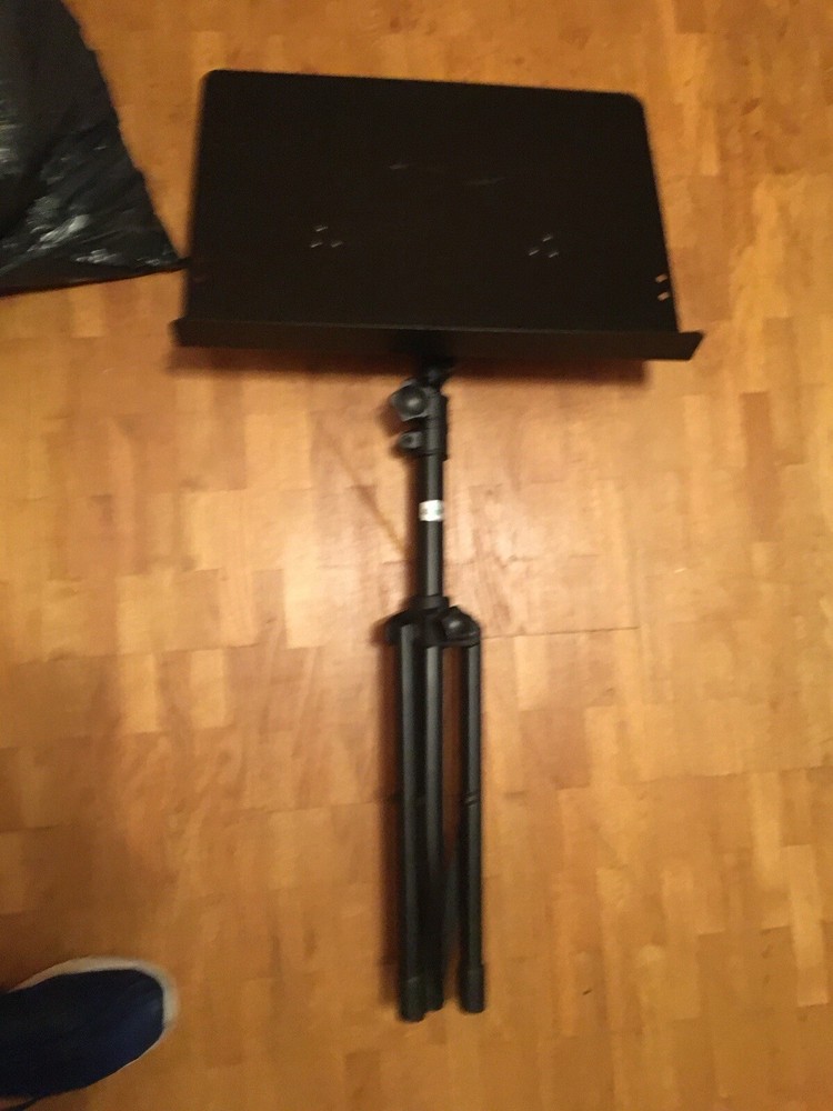 Belmonte Music Stand