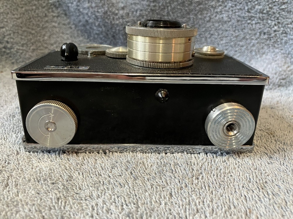 Argus C-3 Brick Rangefinder 35 MM Camera