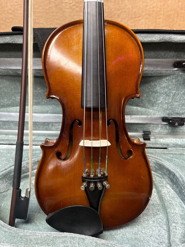 Torrelli Viola 12" With Case and Bow