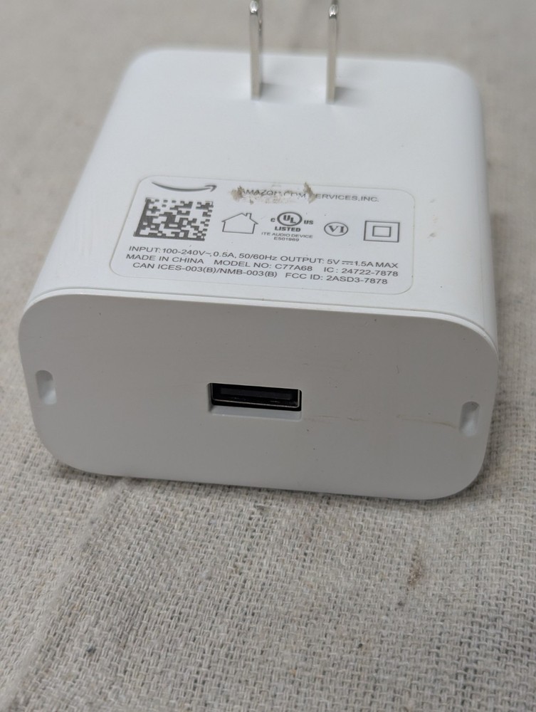 Amazon Echo Flex Plug-in Smart Speaker C77A68 White