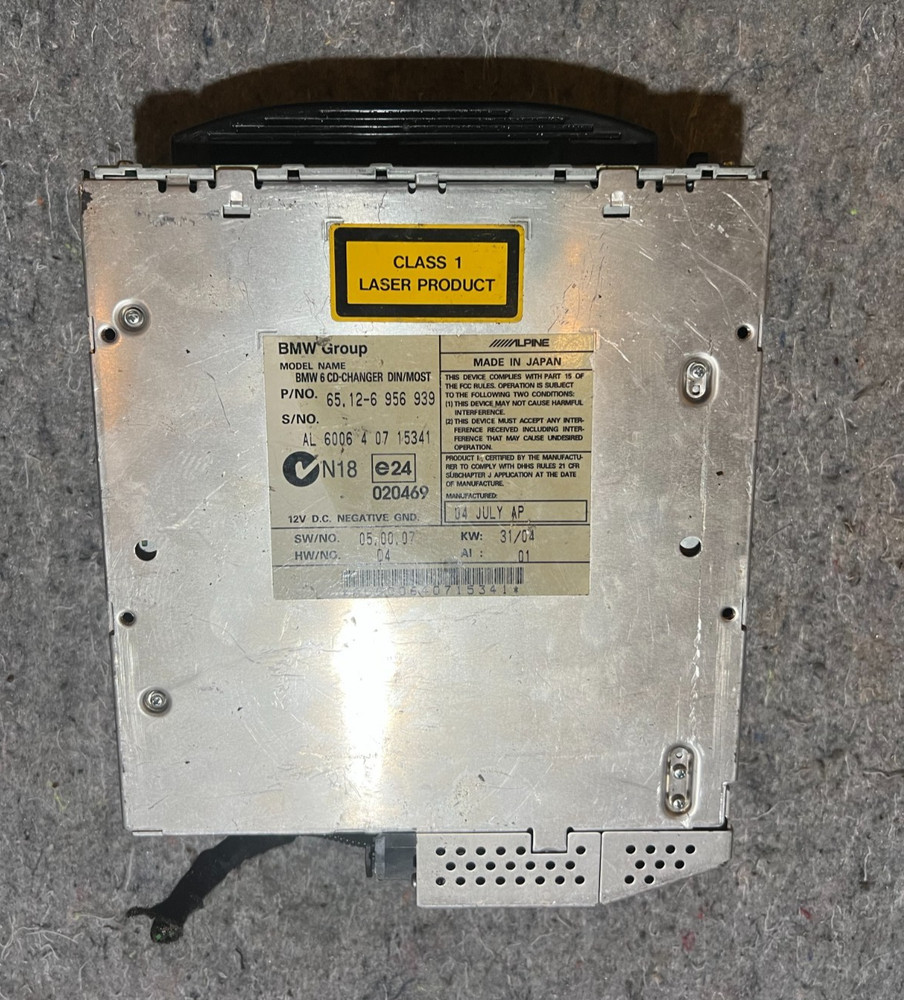 BMW 6 CD Compact Disc Changer Part 6956939
